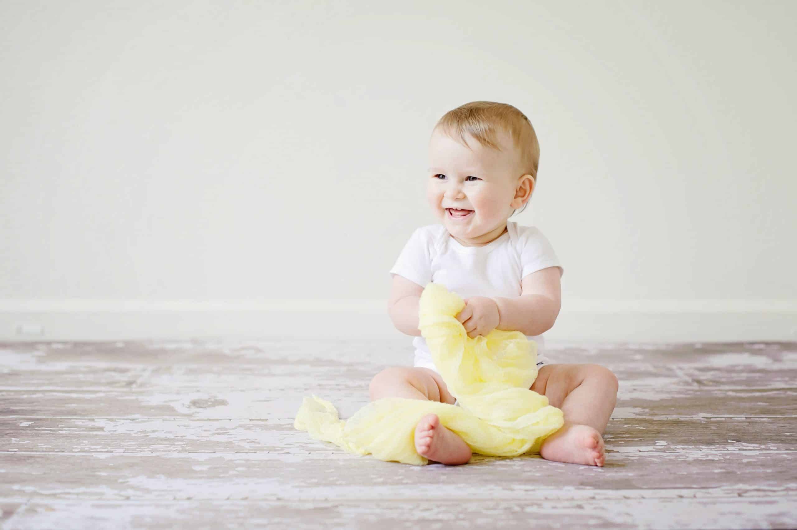 Hvornår er min baby klar til grød og fast føde?